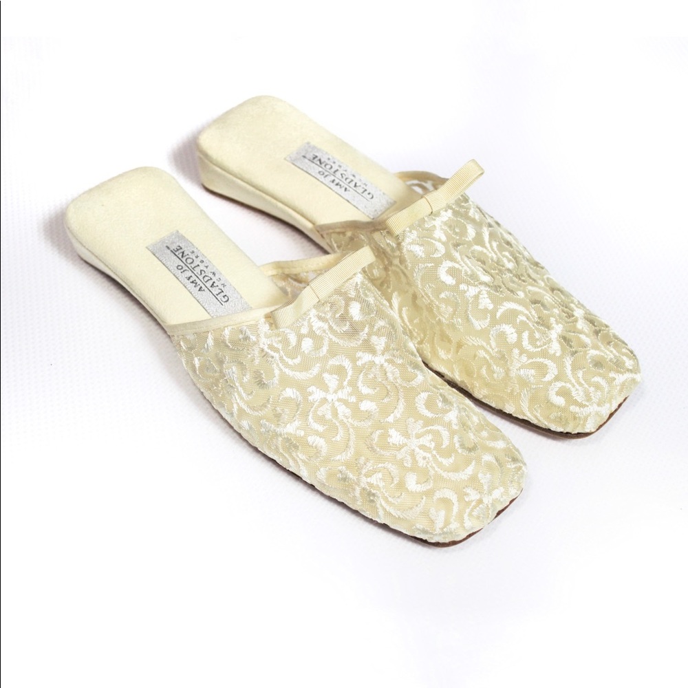VTG NIB Mary Jo Gladstone Slippers Floral Mesh